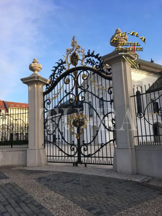FERFORJE GARAJ KAPILARI