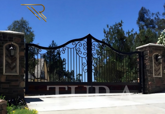 Ferforje villa kapıları