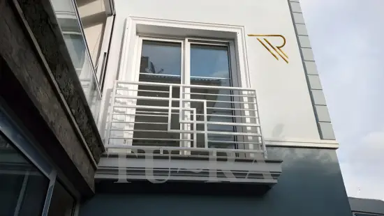 Balkon korkulukları