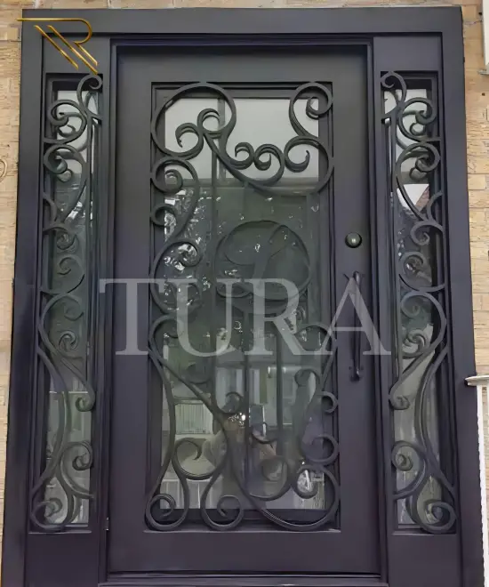 Villa kapısı