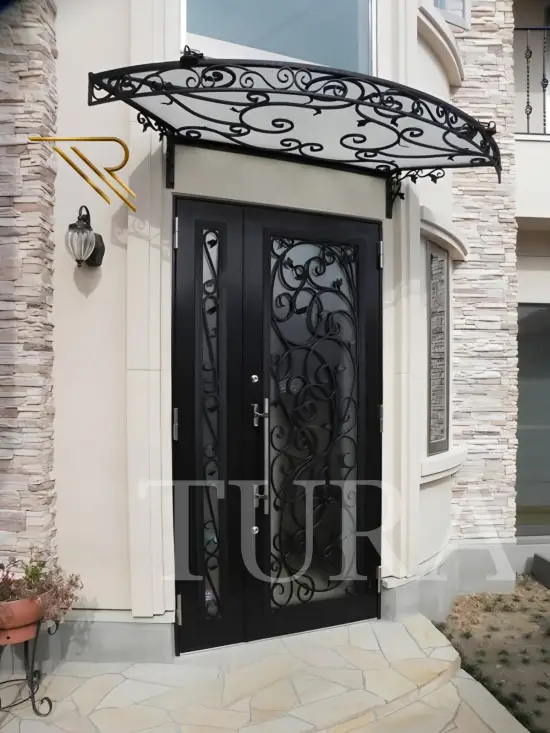 Apartman kapısı 